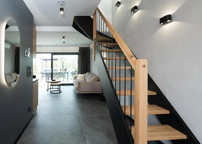 Villa Odnova - With Bobolin